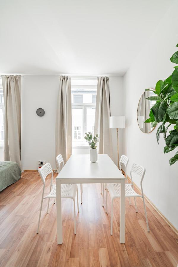 Central Appartment Wien Ngoại thất bức ảnh